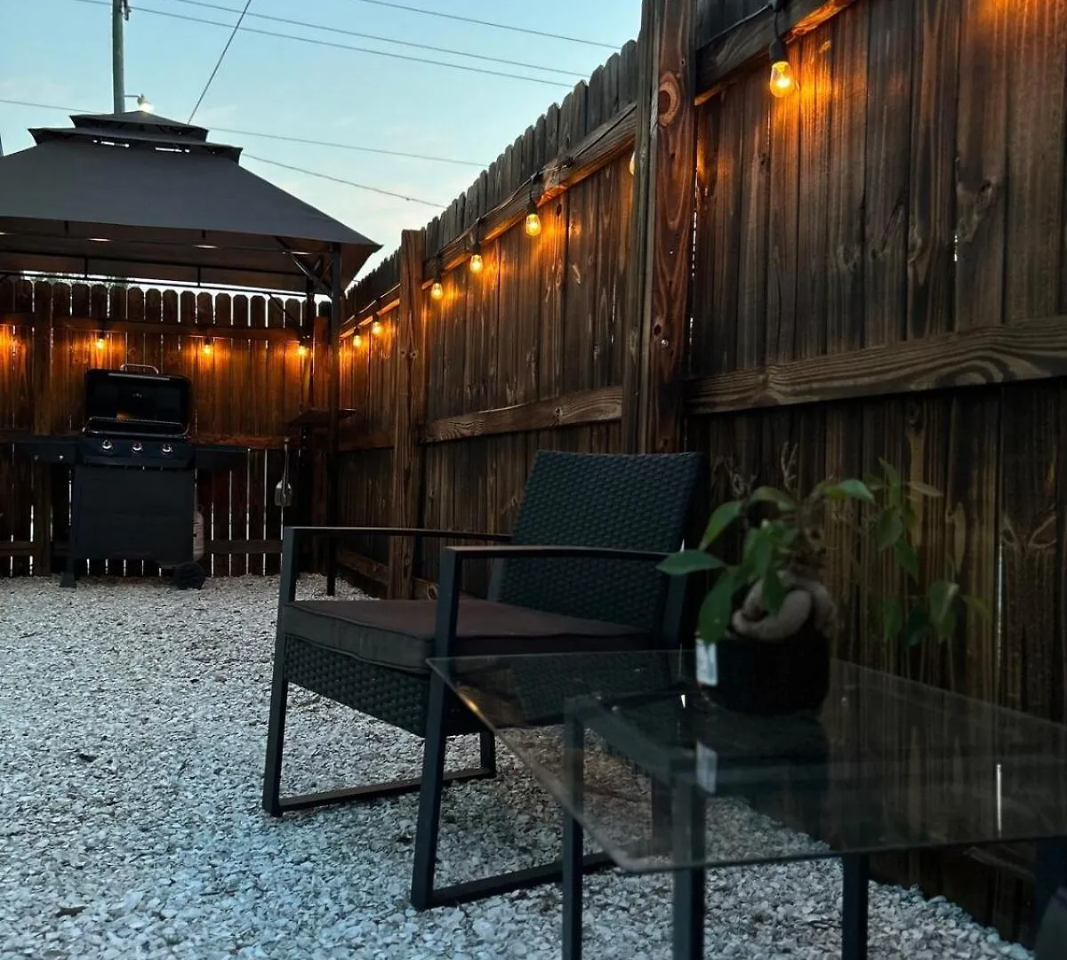 Cozy Getaway Pet Friendly 10 Min Busch Gardens Vila Tampa
